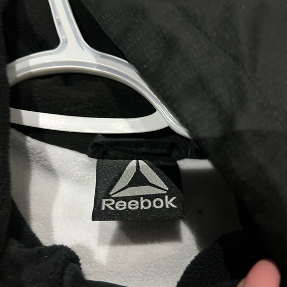 Reebok coat with fleece inside - Picture 3 of 3